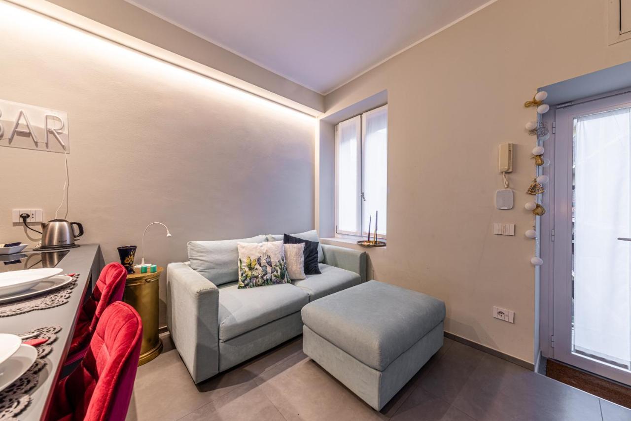 Duomo A 2 Fermate - Tiny Apartment In Pta Venezia Милан Экстерьер фото